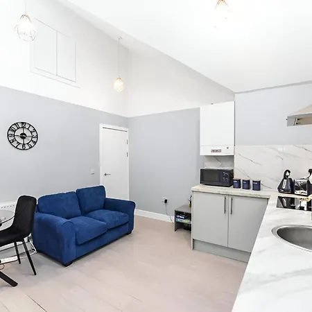 Delightful & Cozy 1-Bedroom Hideaway